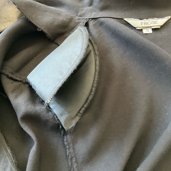 Vintage Embroidered Blouse Mother Of Pearl Buttons Black S - Picture 5 of 12